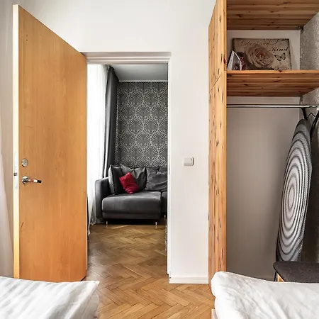 Center 2 Bed Flat With Free Parking Apartamento *